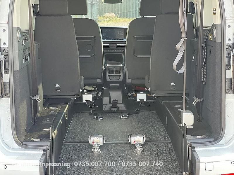 Ny Ford Tourneo 115 HK (84 kW) 2025 Kombi