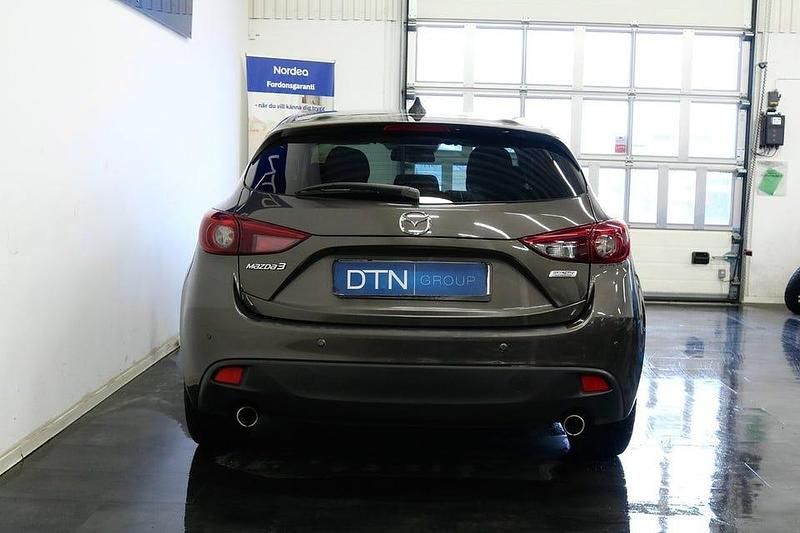 Begagnad Mazda 3 Inclusive 150 HK (110 kW) 2013 Brun