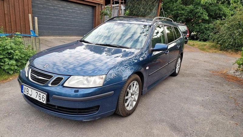 Blå Begagnad 2006 Saab 9-3 Linear Kombi | 17 000 kr (Superpris) - Bild 1/4
