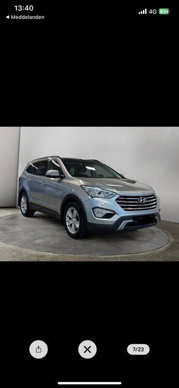 Silver Begagnad 2014 Hyundai Grand Santa Fe Premium SUV | 185 000 kr (Marknadspris) - Bild 1/4