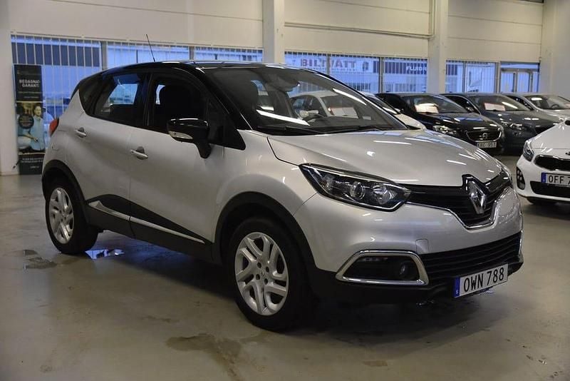 Begagnad Renault Captur 90 HK (66 kW) 2016 Flerfärgad SUV