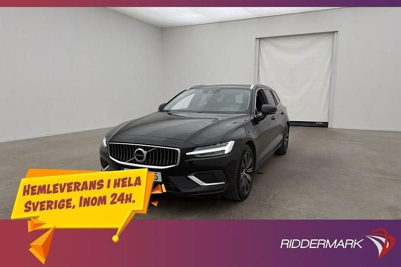 Svart Begagnad 2021 Volvo V60 Inscription Kombi | 274 800 kr - Bild 1/3