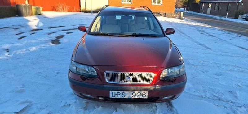 Begagnad Volvo V70 140 HK (102 kW) 2004 Kombi