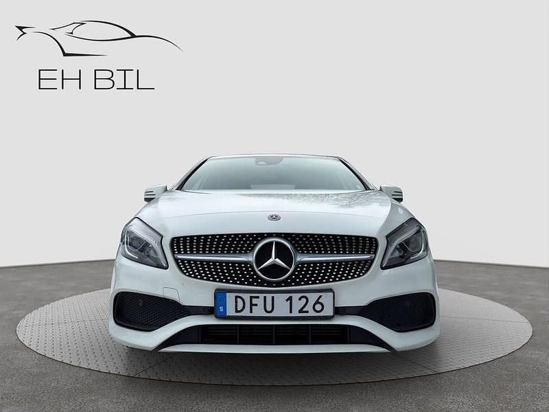 Begagnad Mercedes A180 AMG 122 HK (89 kW) 2018 Vit