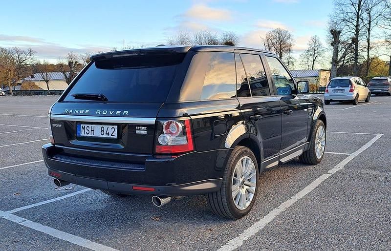 Santorini black Begagnad 2012 Land Rover Range Rover HSE SUV | 185 000 kr (Dyr) - Bild 1/4
