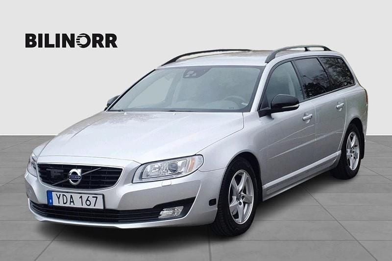 Silver Begagnad 2016 Volvo V70 Momentum Kombi | 179 900 kr (Lite dyr) - Bild 1/4
