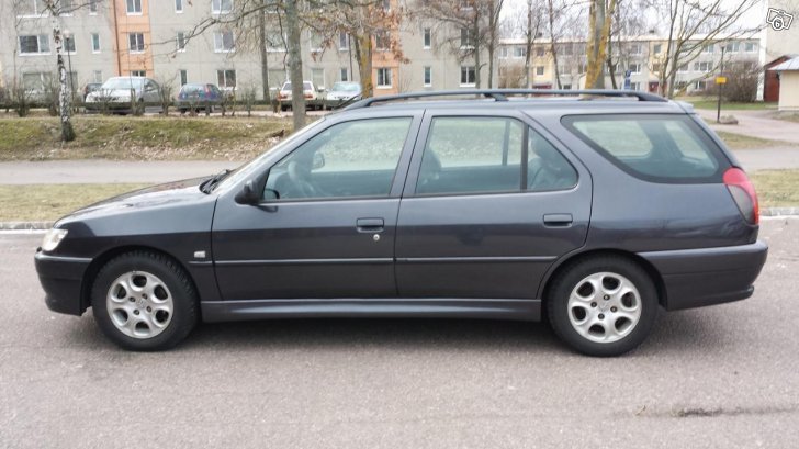 Såld Peugeot 306 XS 1,8 KOMBI 00, begagnad 1999, 18.749