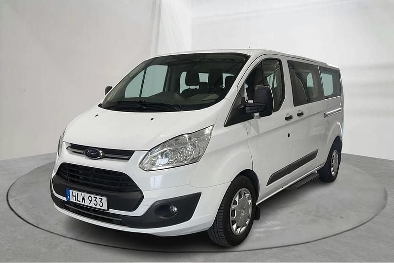 Vit Begagnad 2017 Ford Transit Custom Kombi | 136 000 kr (Superpris) - Bild 1/4