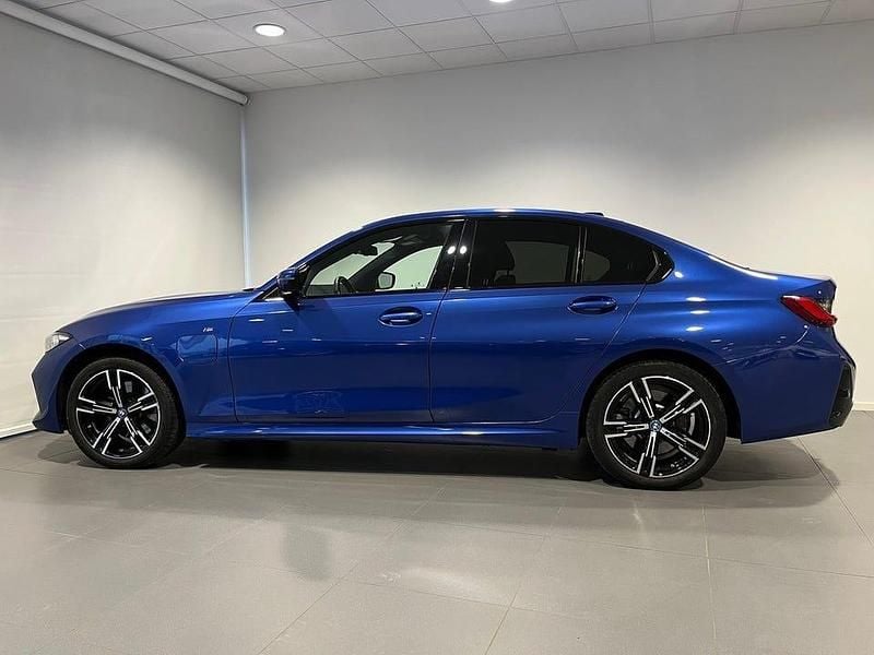 Begagnad BMW 330 M Sport 292 HK (214 kW) 2024 Blå Sedan