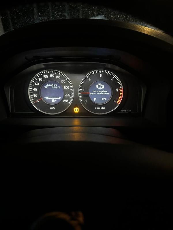 Begagnad Volvo V70 163 HK (119 kW) 2008 Kombi