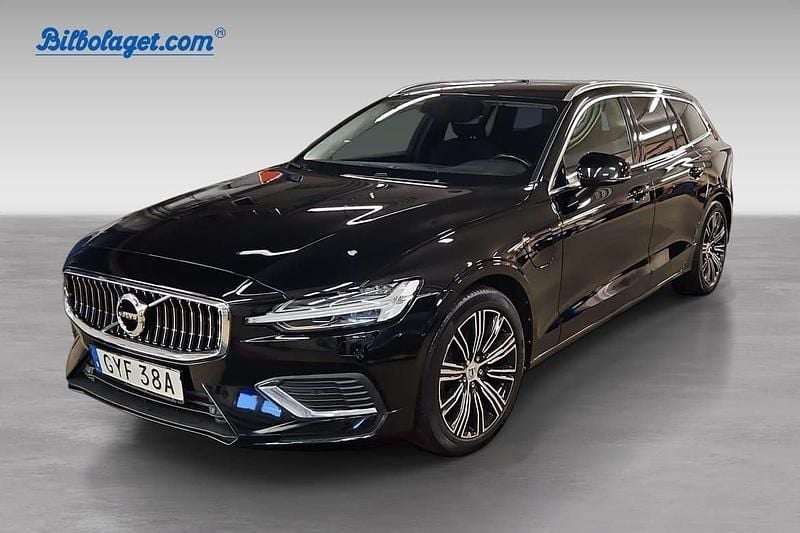 Svart Begagnad 2021 Volvo V60 Inscription Kombi | 259 000 kr (Marknadspris) - Bild 1/4