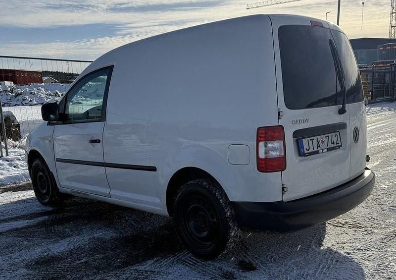 Begagnad VW Caddy 75 HK (55 kW) 2009 Vit Minibuss