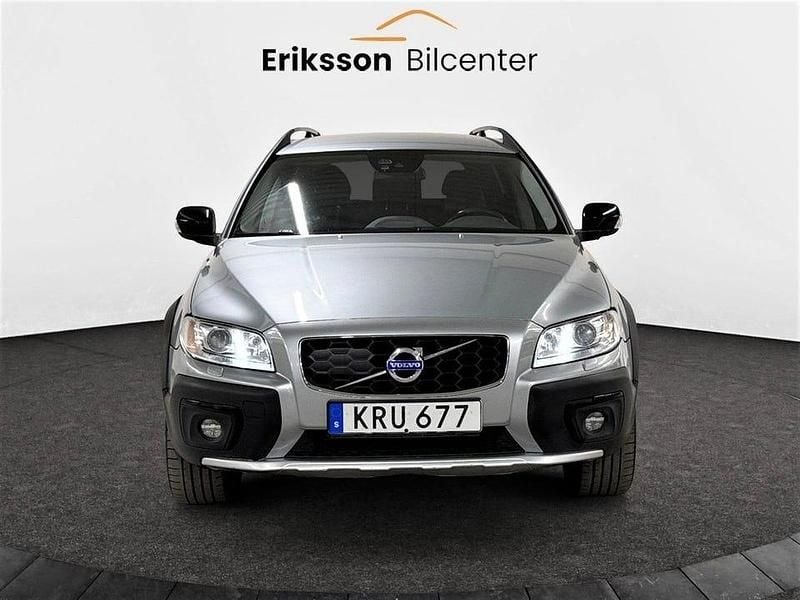Begagnad Volvo XC70 Dynamic 181 HK (133 kW) 2014 Silver Kombi