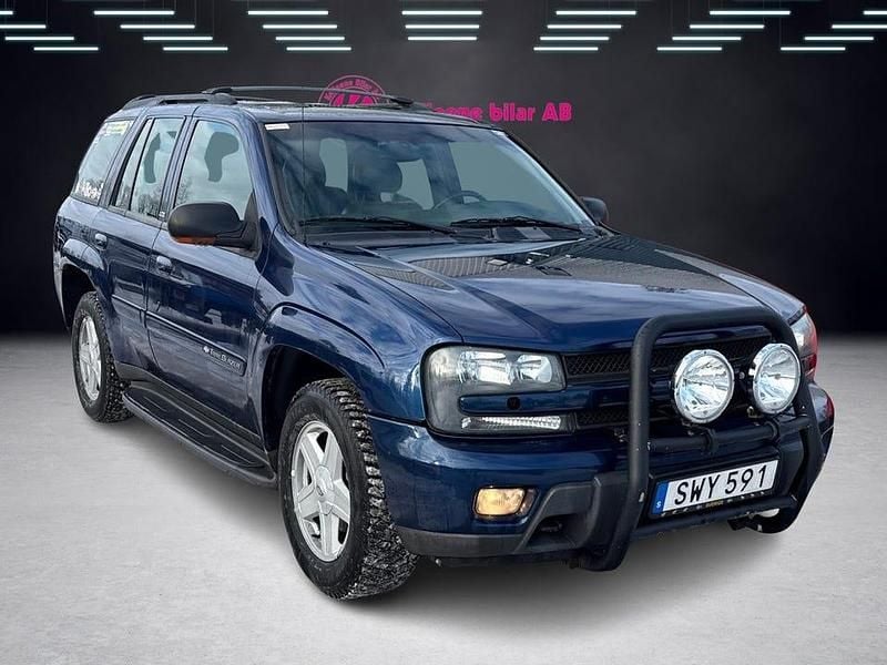 Begagnad Chevrolet TrailBlazer 273 HK (200 kW) 2001 Blå SUV