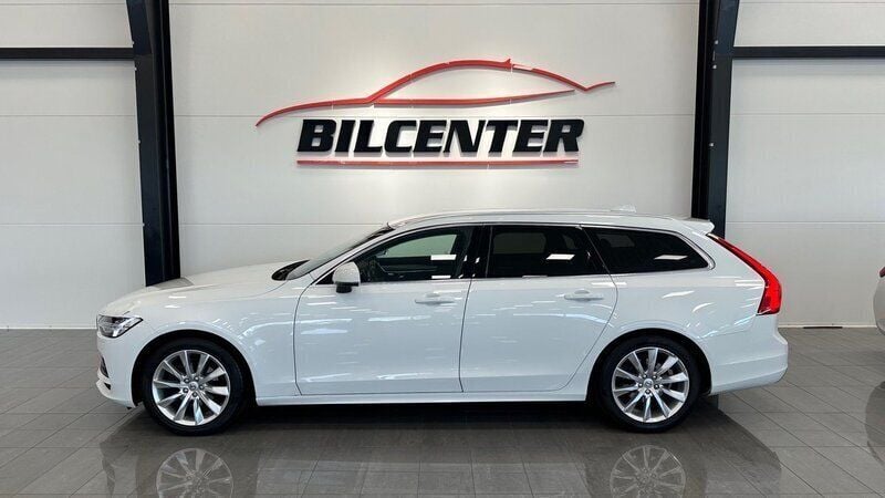 Vit Begagnad 2020 Volvo V90 Momentum Kombi | 249 800 kr (Marknadspris) - Bild 1/4