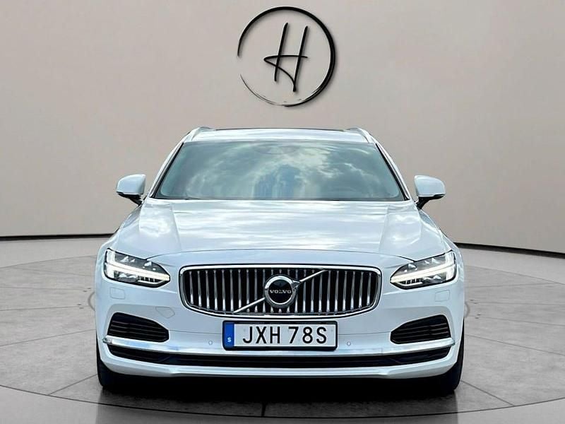Begagnad Volvo V90 SE 340 HK (250 kW) 2021 Vit Kombi