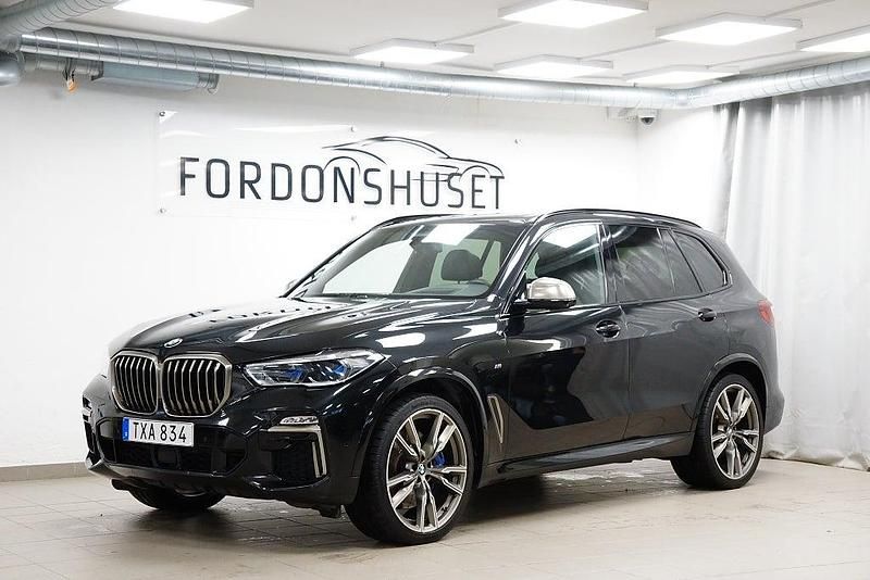 Svart Begagnad 2018 BMW X5 Comfort Edition SUV | 549 000 kr (Dyr) - Bild 1/4