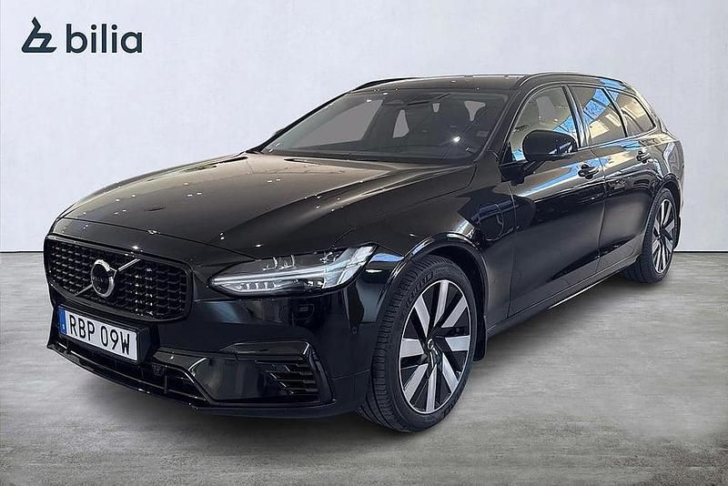 Svart Begagnad 2024 Volvo V90 Plus Kombi | 479 000 kr (Marknadspris) - Bild 1/3