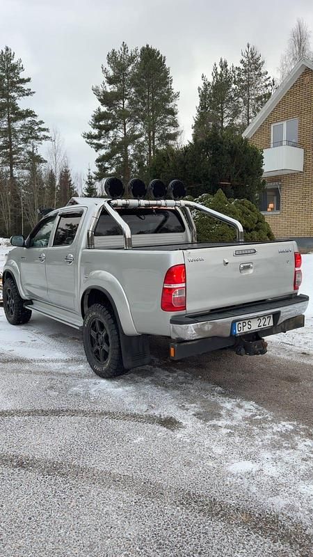 Begagnad Toyota HiLux 171 HK (125 kW) 2012 Pickup