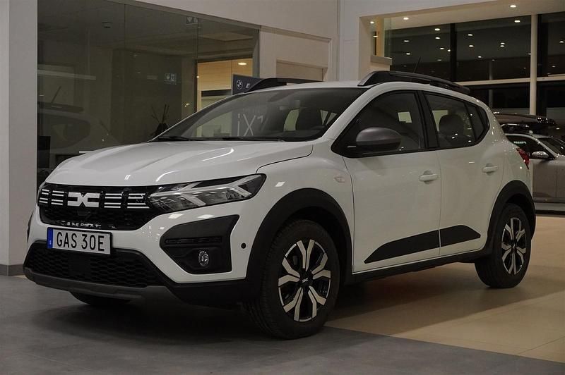 Vit Begagnad 2022 Dacia Sandero Expression Kombi | 178 900 kr (Marknadspris) - Bild 1/4