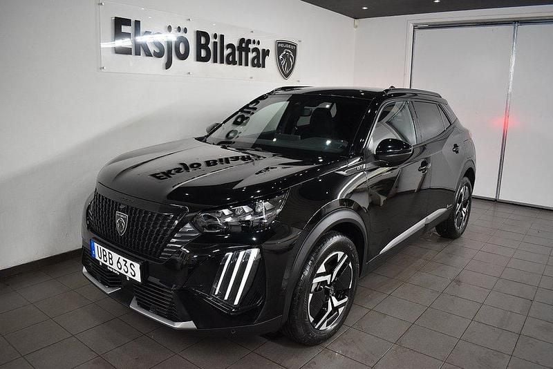 Svart Begagnad 2024 Peugeot 2008 GT SUV | 244 500 kr (Bra pris) - Bild 1/4