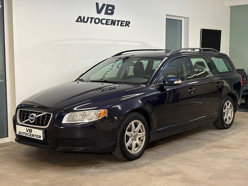Begagnad Volvo V70 109 HK (80 kW) 2011 Blå Kombi