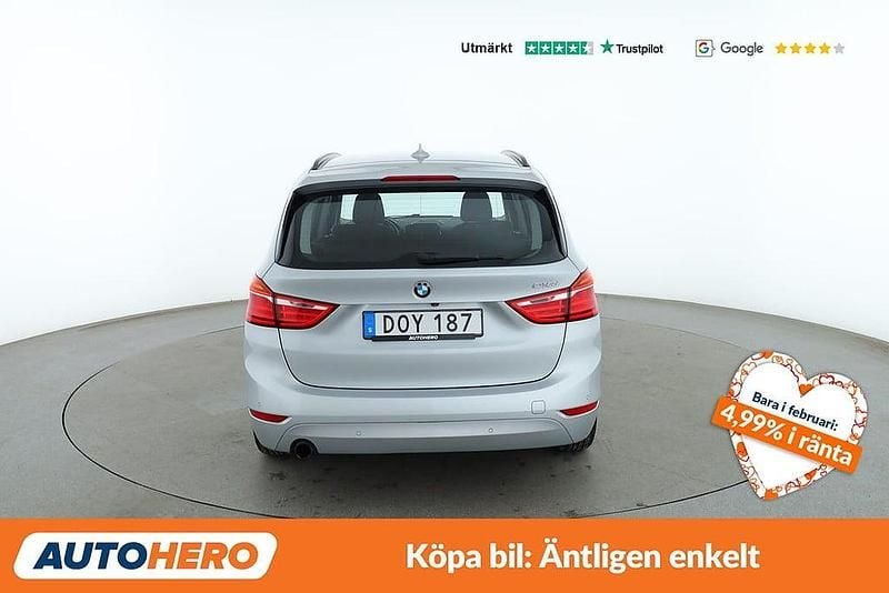 Begagnad BMW 218 Advantage 136 HK (100 kW) 2016 Silver Kombi