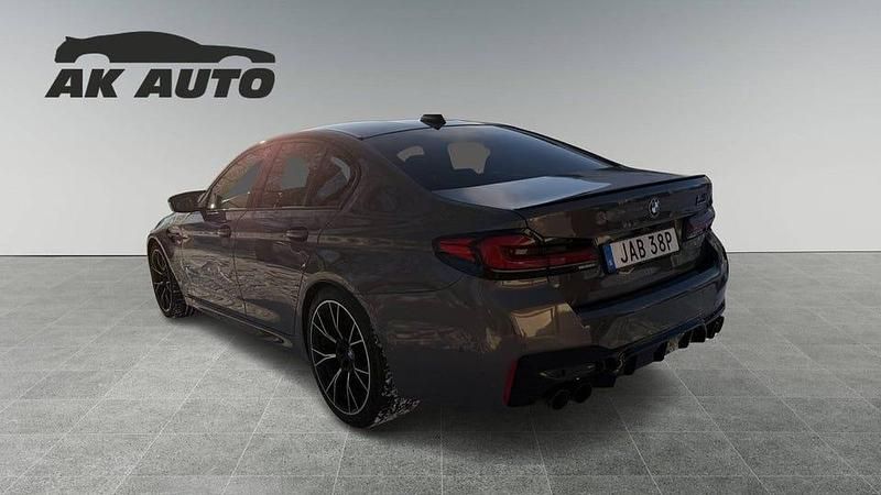 Begagnad BMW M5 Competition Edition 626 HK (460 kW) 2023 Grå