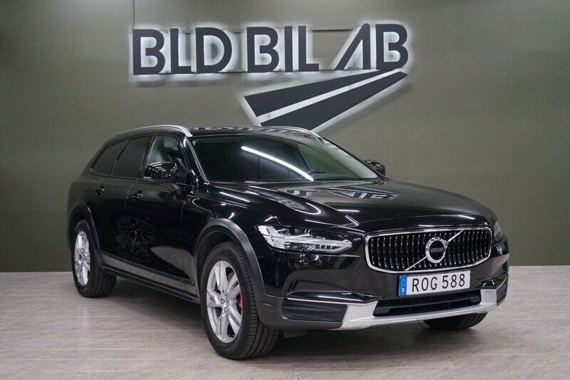 Svart Begagnad 2018 Volvo V90 CC Kombi | 299 900 kr (Bra pris) - Bild 1/4