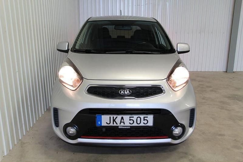 Begagnad Kia Picanto 67 HK (49 kW) 2016 Grå Halvkombi
