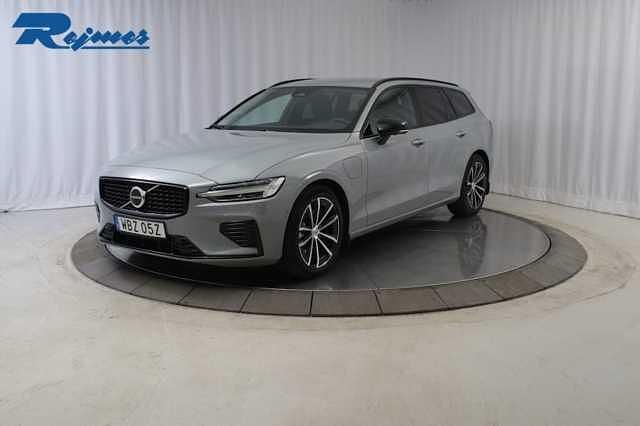 Begagnad 2025 Volvo V60 Kombi | 469 900 kr (Lite dyr) - Bild 1/4
