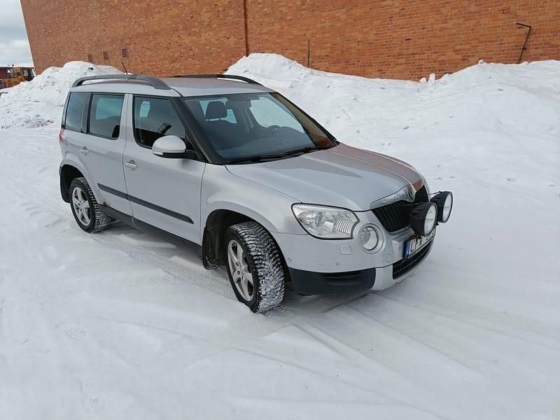 Begagnad Skoda Yeti 140 HK (102 kW) 2011 SUV