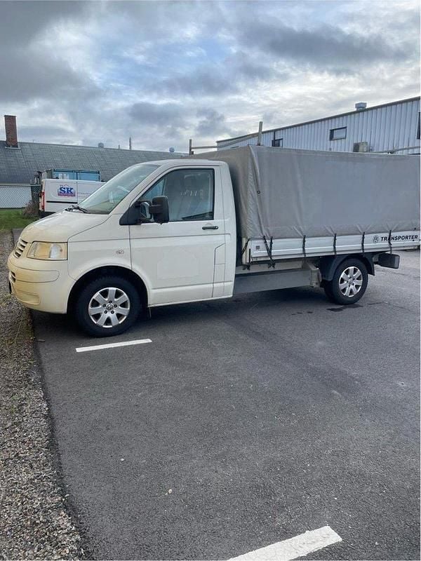 Vit Begagnad 2008 VW T5 Van | 29 000 kr (Superpris) - Bild 1/2