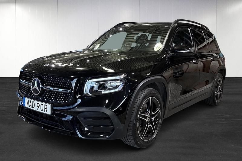 Begagnad Mercedes GLB200 AMG line 160 HK (117 kW) 2022 Svart SUV