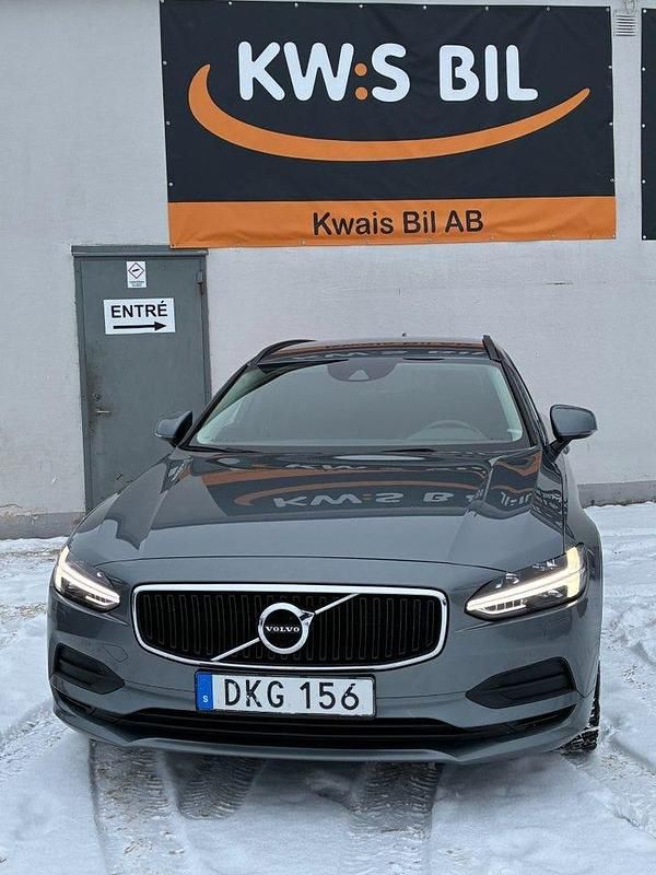 Begagnad Volvo V90 Kinetic 150 HK (110 kW) 2018 Grå Kombi