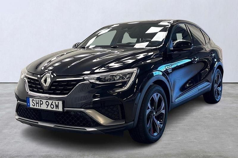 Svart Begagnad 2021 Renault Arkana R.S. SUV | 194 900 kr (Marknadspris) - Bild 1/4