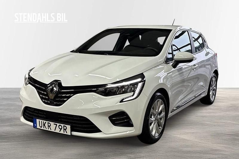 Vit Begagnad 2022 Renault Clio V Intens Halvkombi | 149 500 kr (Bra pris) - Bild 1/4