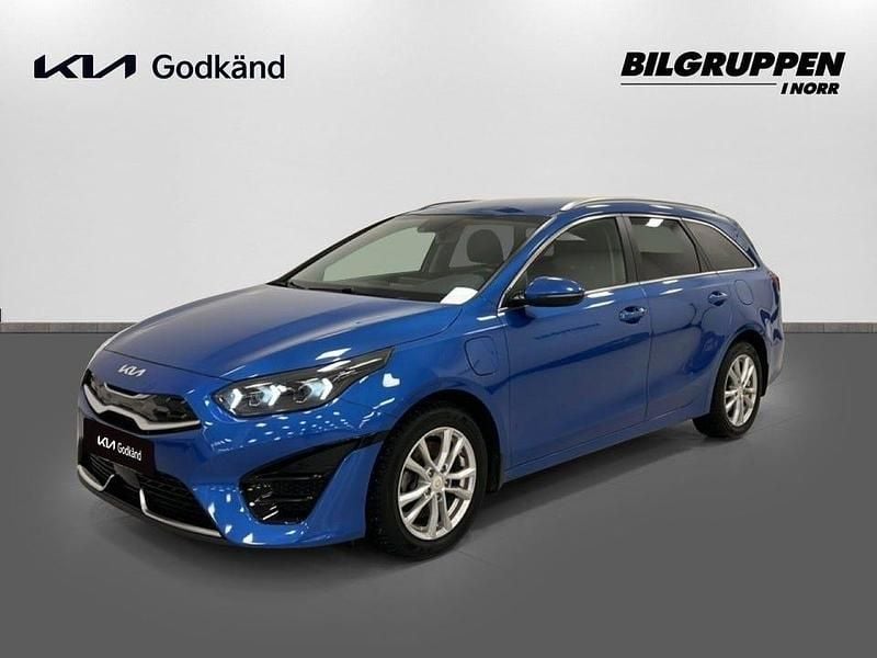 Blå Begagnad 2022 Kia Ceed Sportswagon Advance Kombi | 269 900 kr (Lite dyr) - Bild 1/3