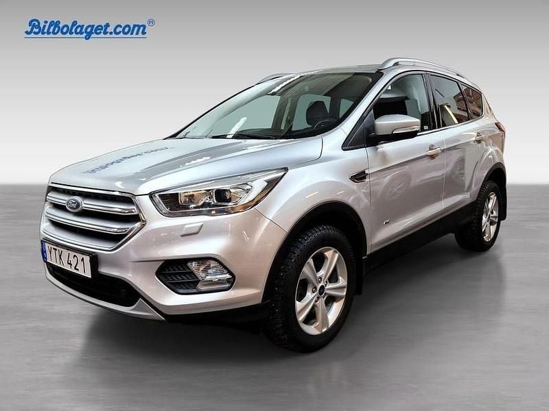 Grå Begagnad 2019 Ford Kuga Titanium SUV | 139 900 kr (Bra pris) - Bild 1/4