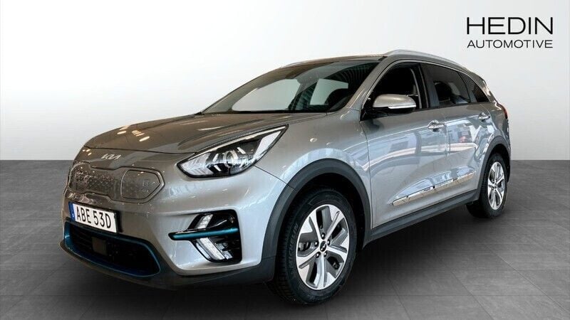 Grå (grey) Begagnad 2022 Kia e-Niro 2 SUV | 269 900 kr (Marknadspris) - Bild 1/4