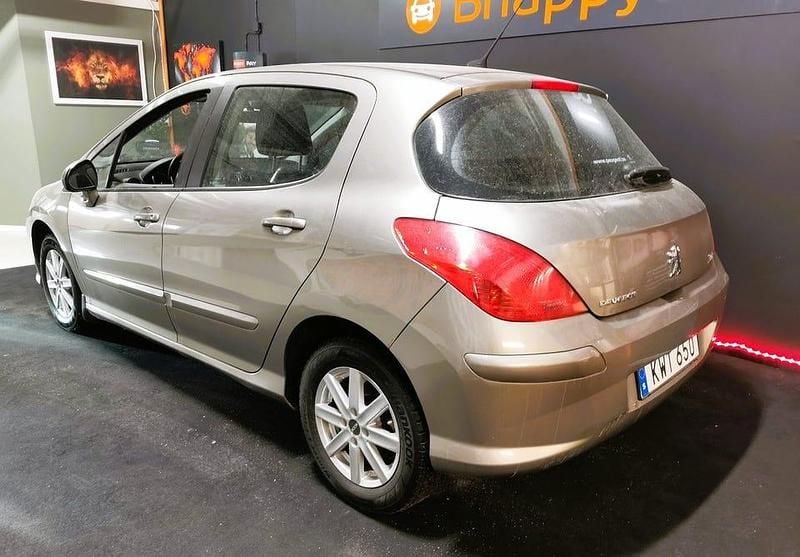 Begagnad Peugeot 308 120 HK (88 kW) 2010 Grå