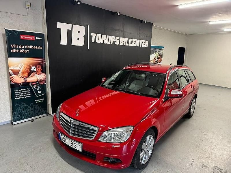 Ljusröd Begagnad 2008 Mercedes C180 Kombi | 52 900 kr (Marknadspris) - Bild 1/4