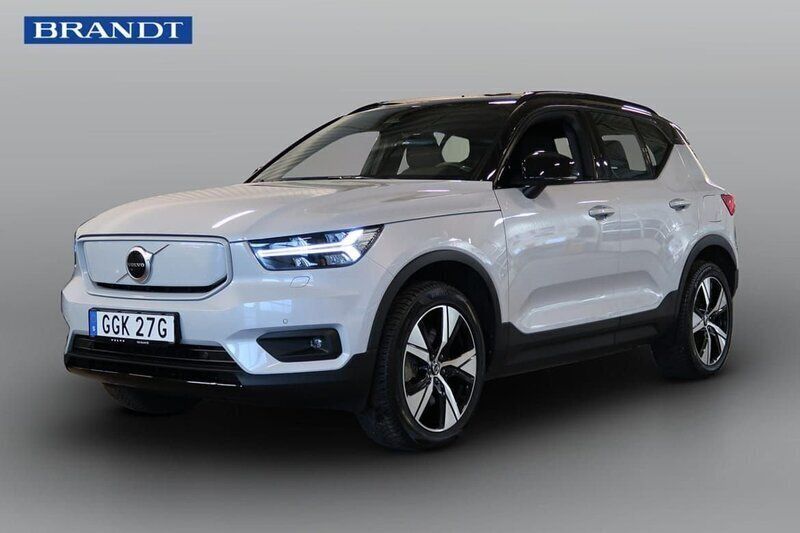 Silver Begagnad 2022 Volvo XC40 Plus SUV | 369 900 kr - Bild 1/4