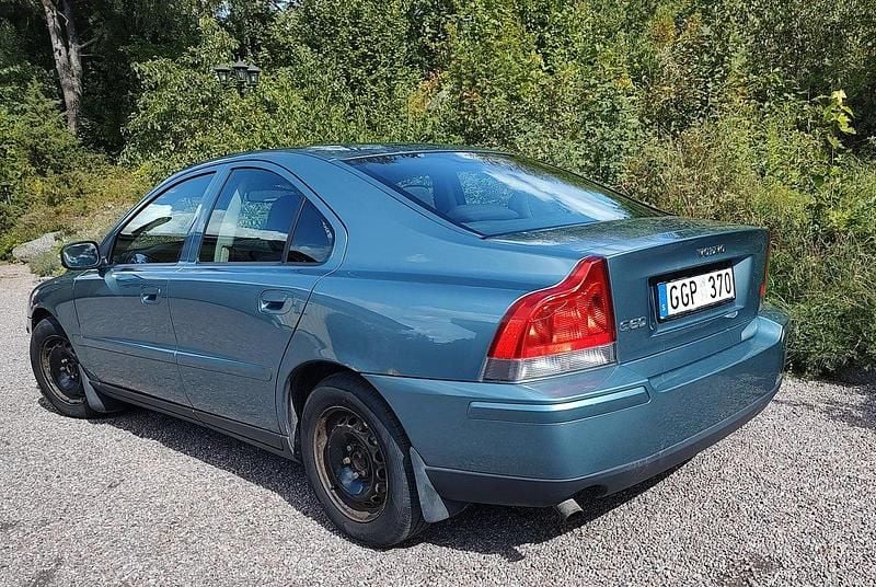 Blå Begagnad 2007 Volvo S60 Kinetic Sedan | 17 000 kr (Bra pris) - Bild 1/4