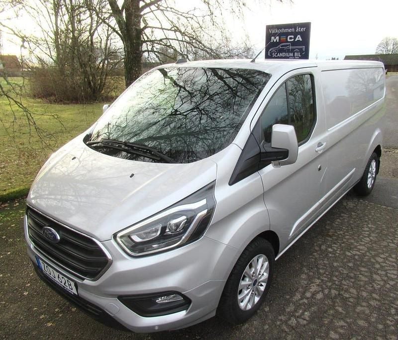 Begagnad Ford Transit Custom 131 HK (96 kW) 2021 Silver metallic Van