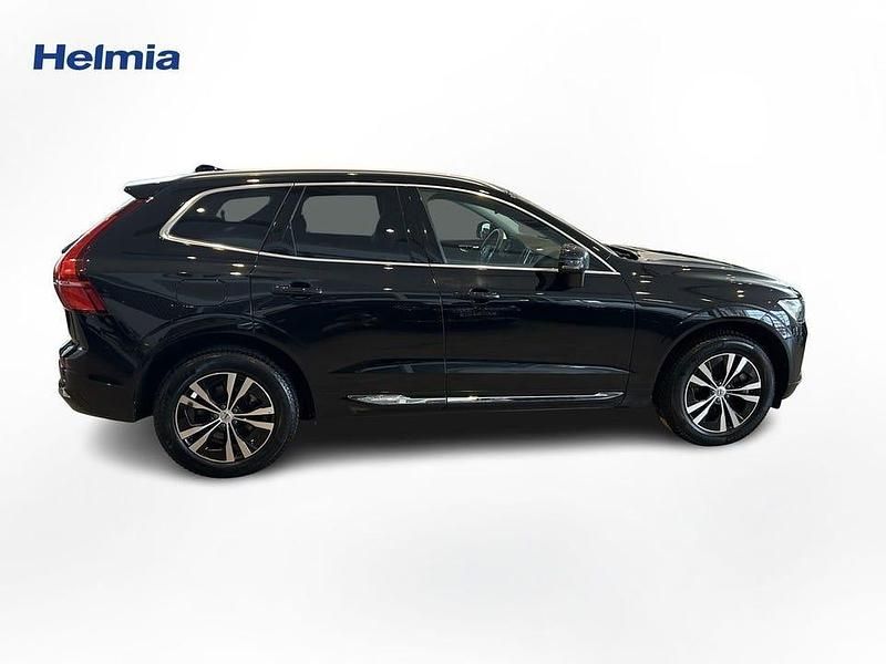 Begagnad Volvo XC60 Core 355 HK (261 kW) 2023 Svart SUV