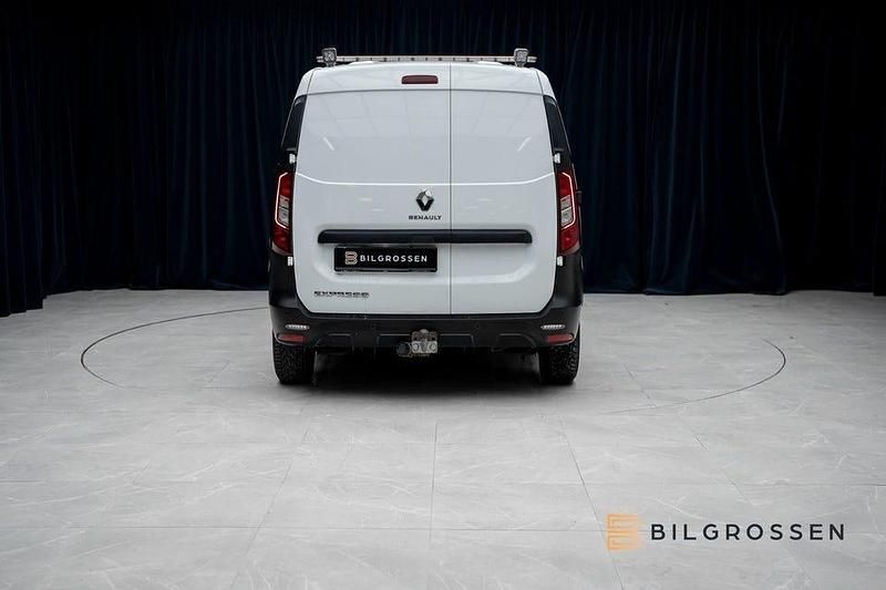 Begagnad Renault Kangoo 95 HK (69 kW) 2022 Vit Minibuss