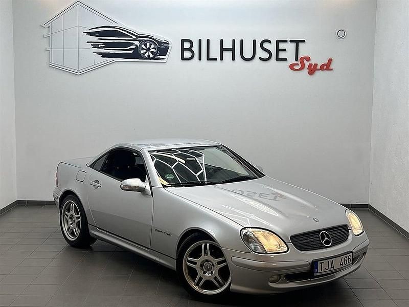 Begagnad Mercedes SLK230 197 HK (144 kW) 2004 Silver Cab