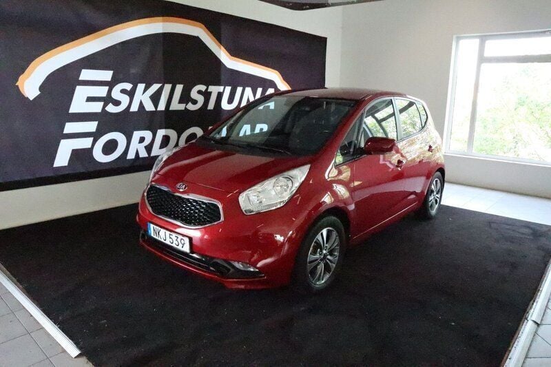 Röd Begagnad 2016 Kia Venga 2 Halvkombi | 149 900 kr (Marknadspris) - Bild 1/4