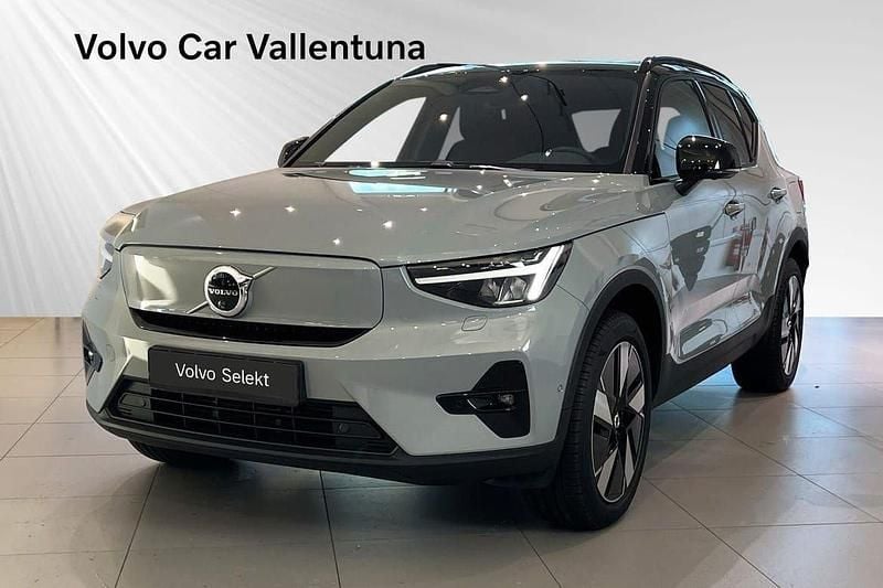 Grå Begagnad 2024 Volvo EX40 Ultra SUV | 499 900 kr (Marknadspris) - Bild 1/3